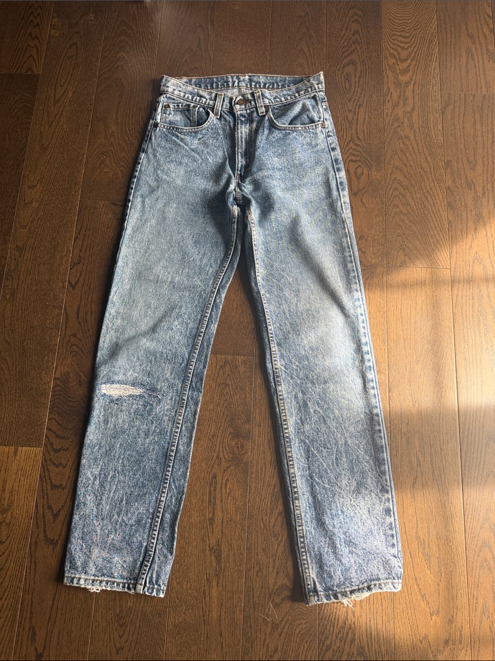 True vintage Levi's jeans
Made in USA 
Size 30/32